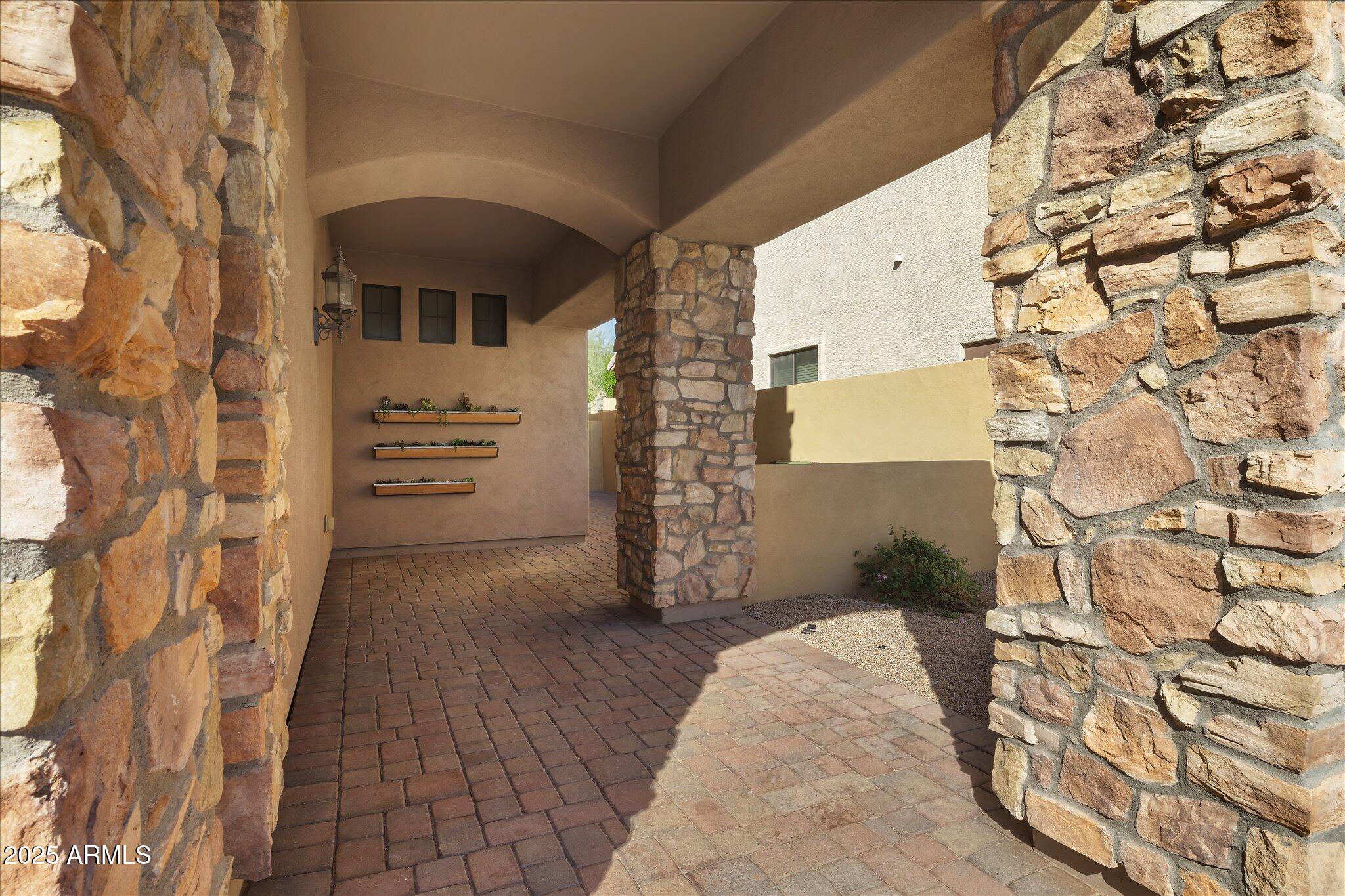 8536 East Inca Street Mesa, AZ 85207 - Photo 3 of 48 Walkway