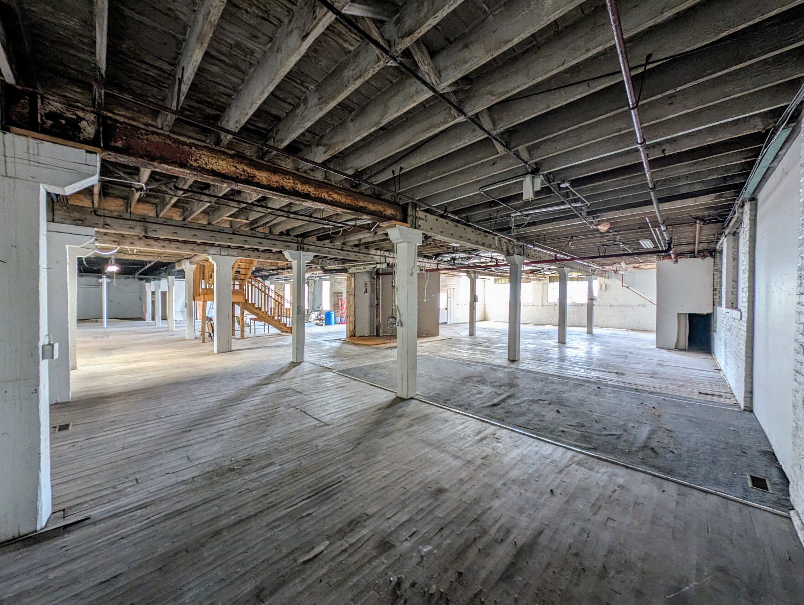 1720 17th Street Columbus, IN 47201 - Photo 3 of 4