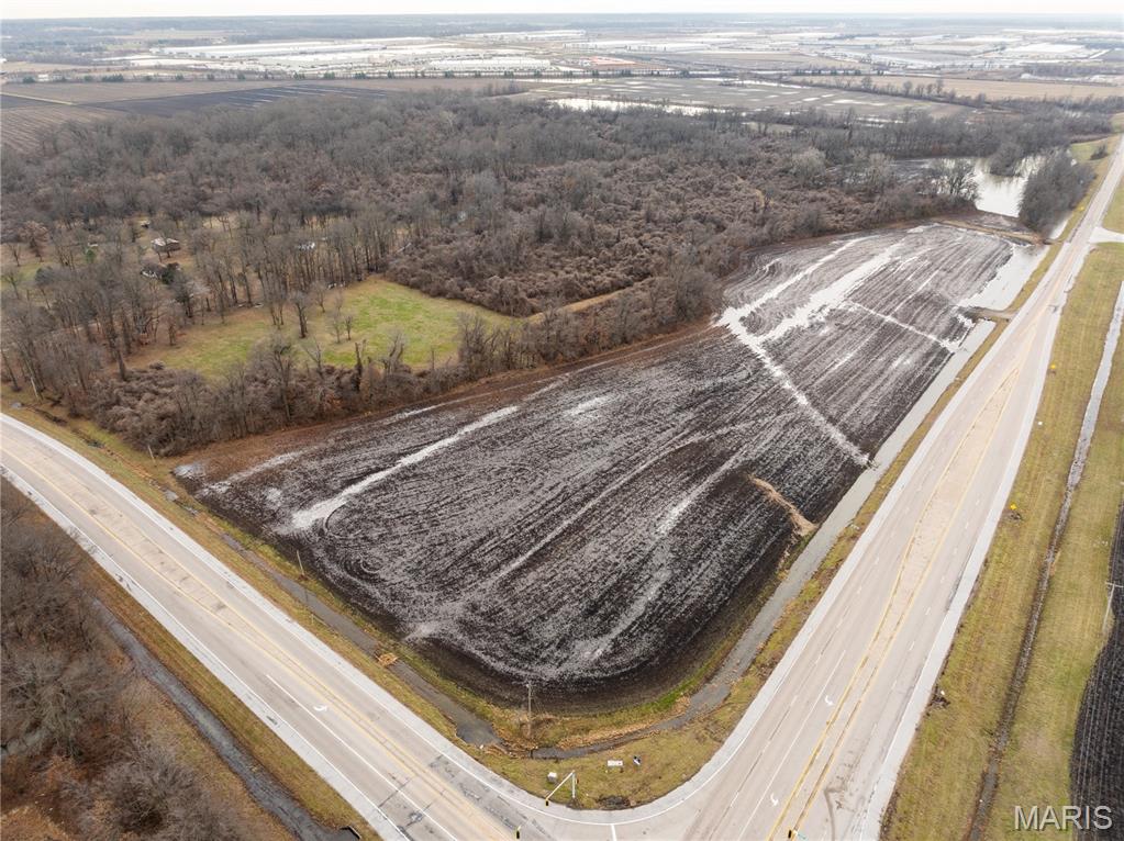 4220 New Poag Road South Roxana, IL 62087 - Photo 8 of 19