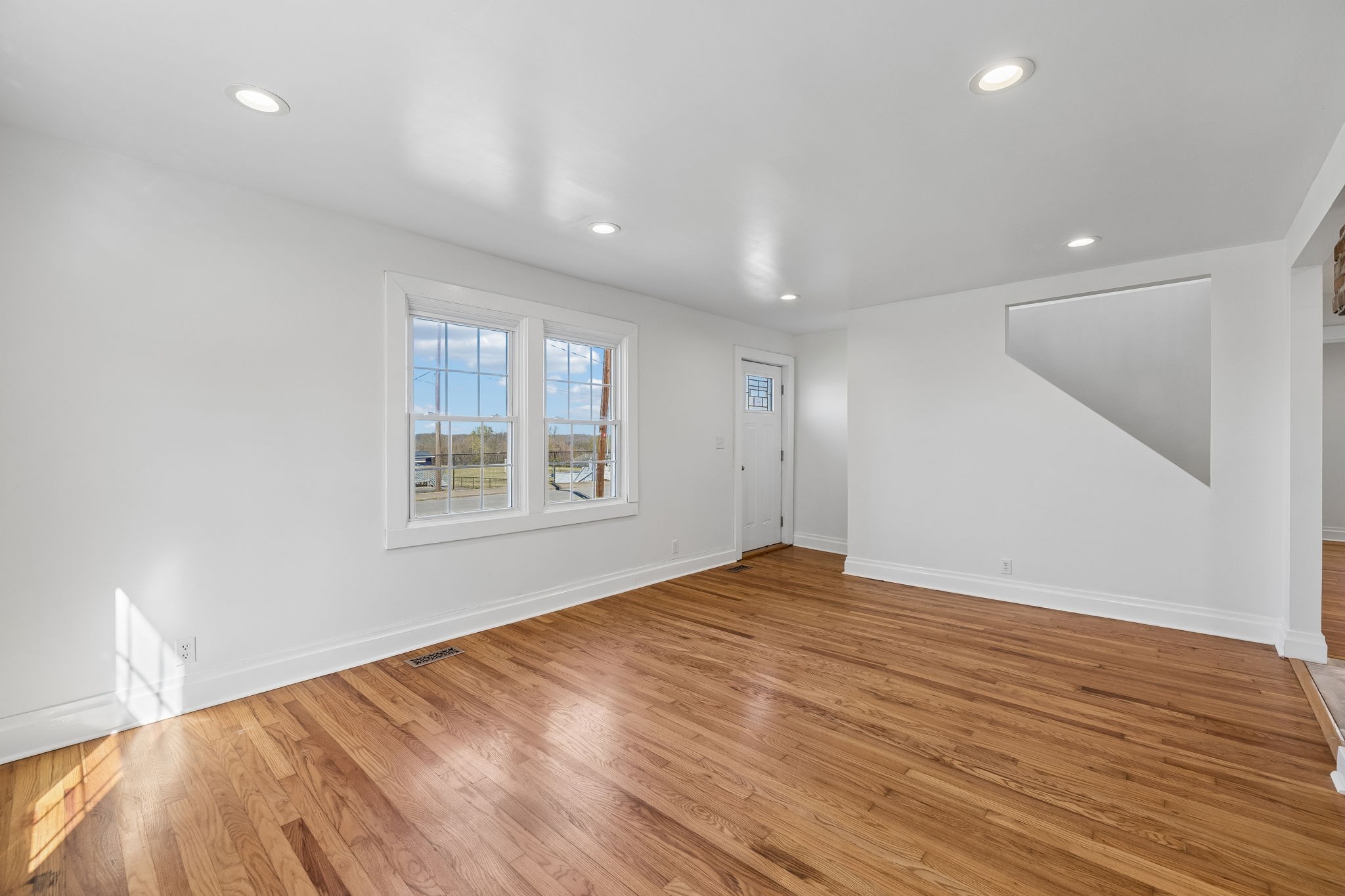 404 Connell Street Springfield, TN 37172 - Photo 8 of 24 Gallery Image 8