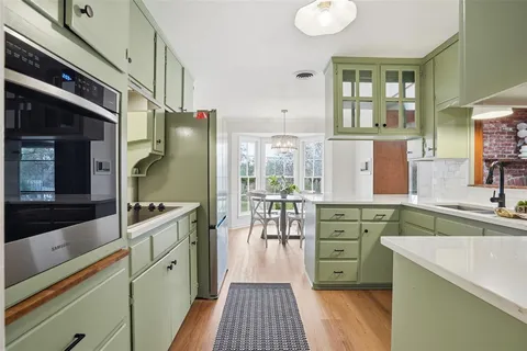 $499,000 | 8625 Marys Creek Drive, Benbrook, TX 76116