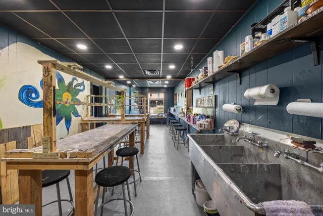 $350,000 | 320 12th Street, Hammonton, NJ 08037