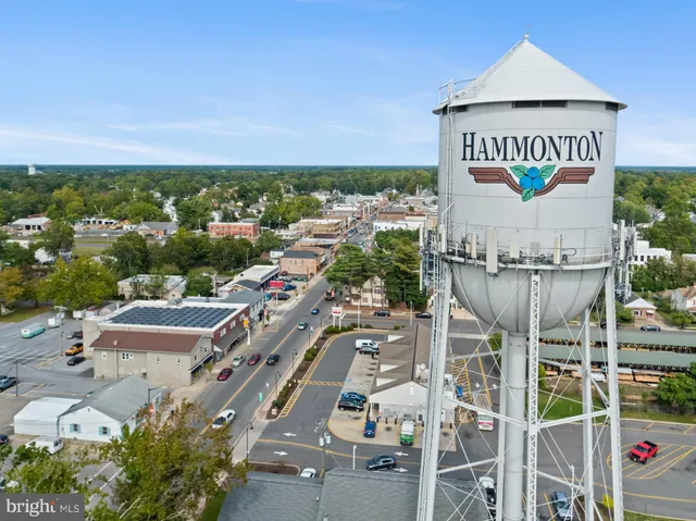 $350,000 | 320 12th Street, Hammonton, NJ 08037