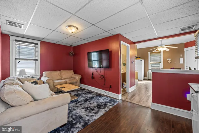 $350,000 | 320 12th Street, Hammonton, NJ 08037