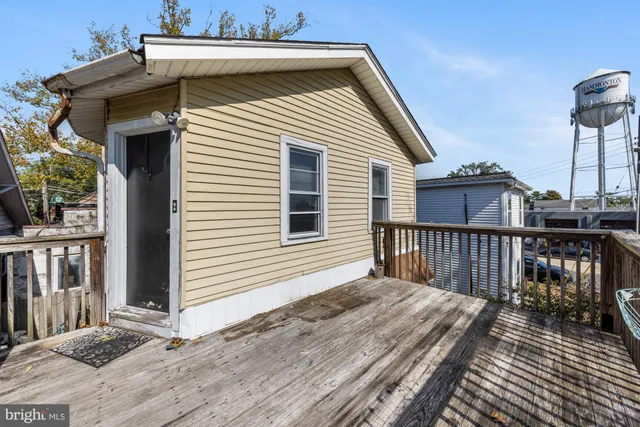 $350,000 | 320 12th Street, Hammonton, NJ 08037