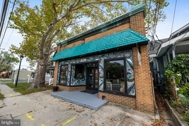 $350,000 | 320 12th Street, Hammonton, NJ 08037