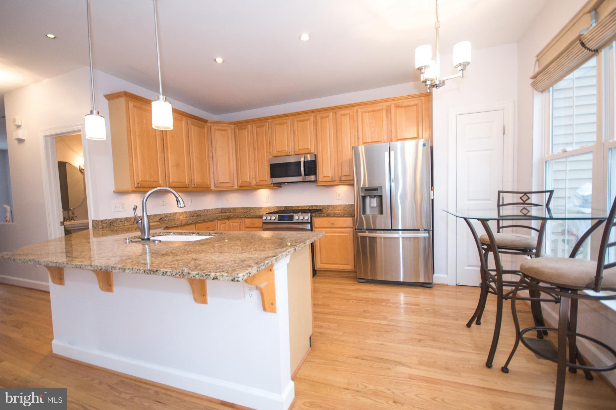 11474 Waterhaven Court Reston, VA 20190 - Photo 4 of 21 Kitchen