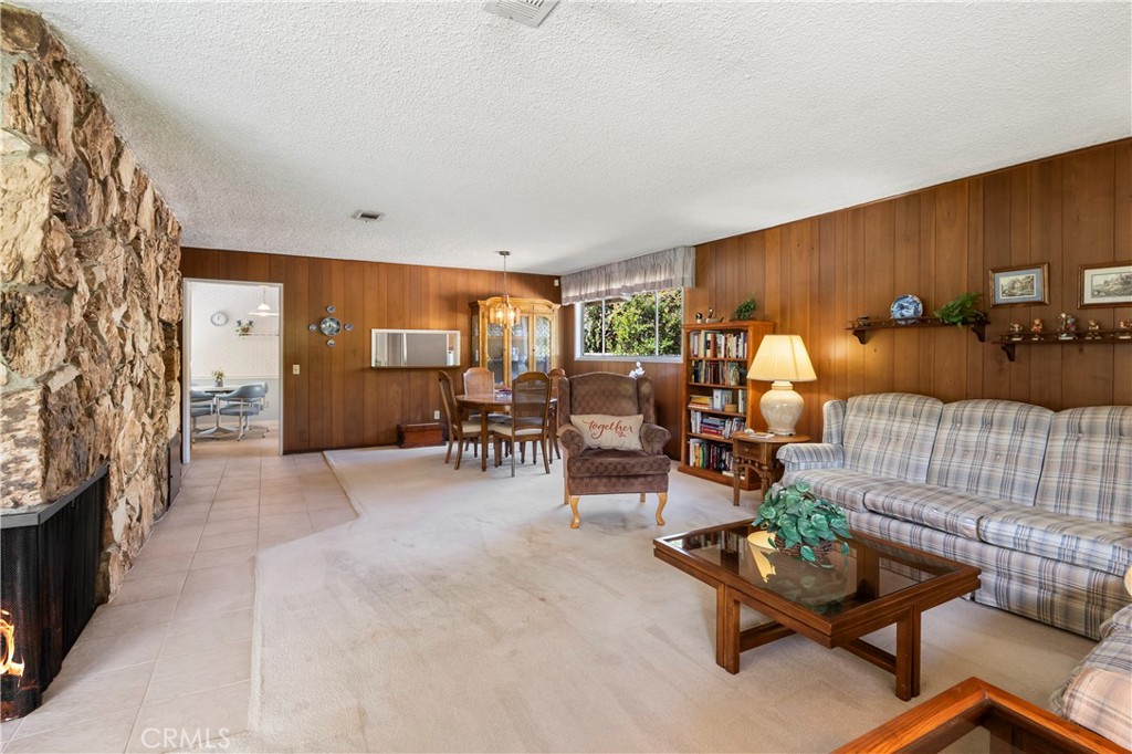 1615 Ransom Road Riverside, CA 92506 - Photo 9 of 32
