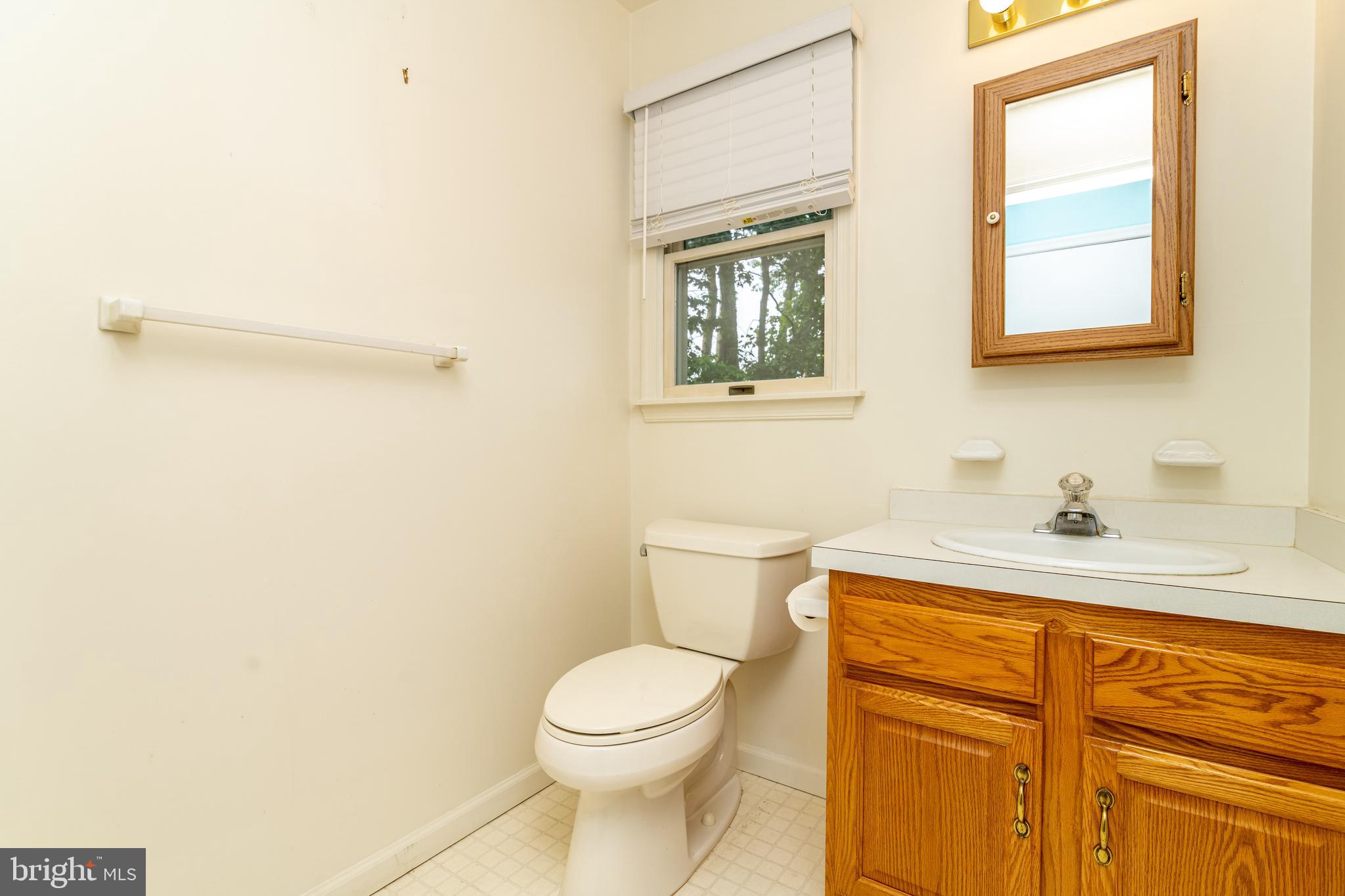 204 James Court Delran, NJ 08075 - Photo 25 of 42