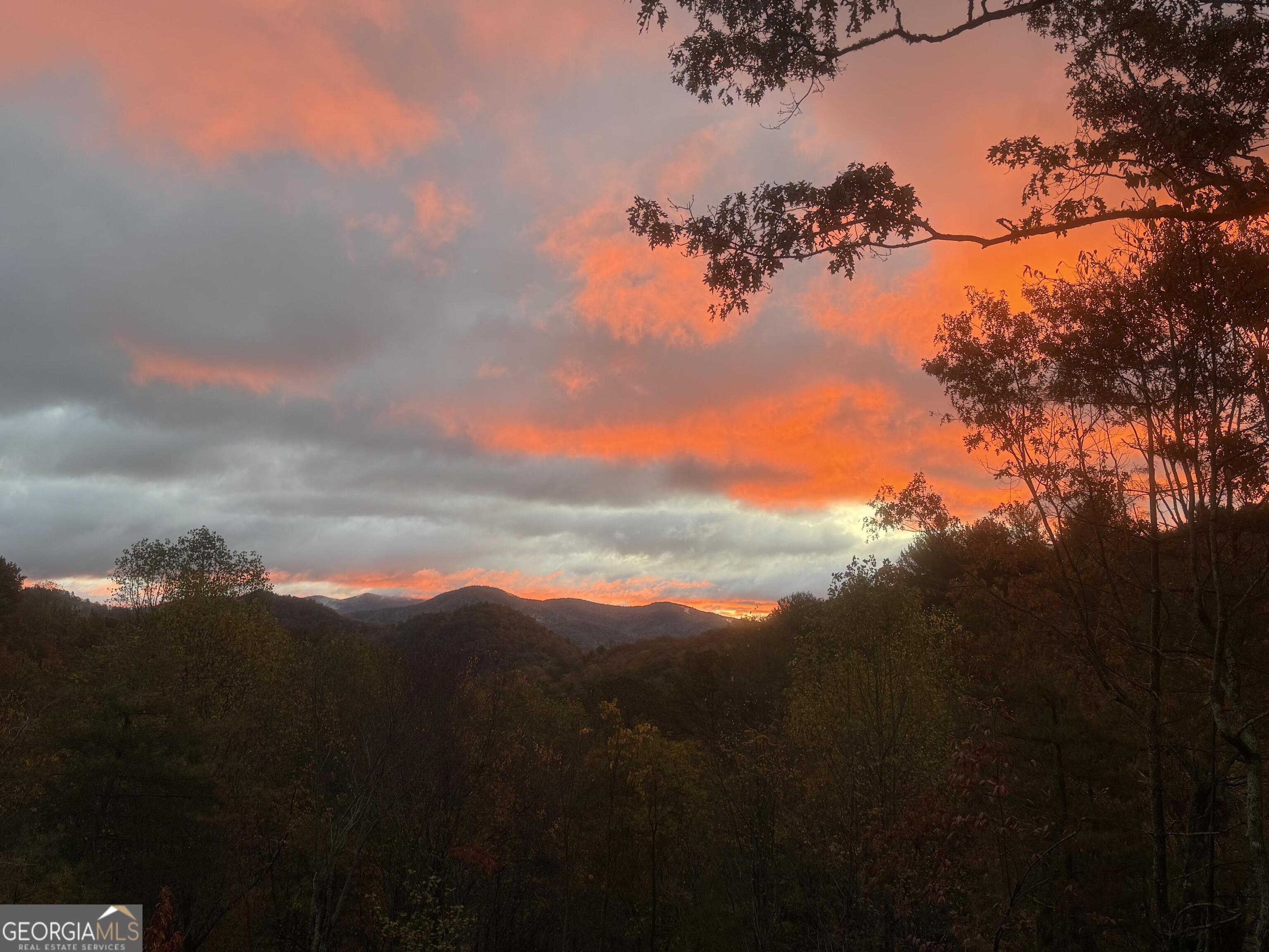 44 Cessna Lane Rabun Gap, GA 30568 - Photo 4 of 27 a view of a city