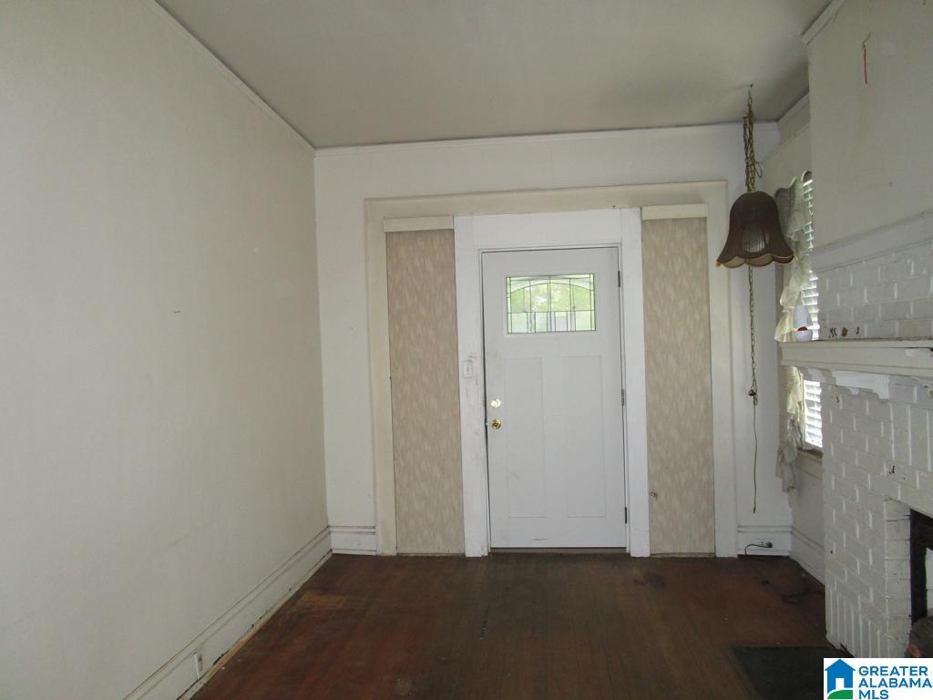 4116 Debardeleben Avenue Fairfield, AL 35064 - Photo 2 of 24