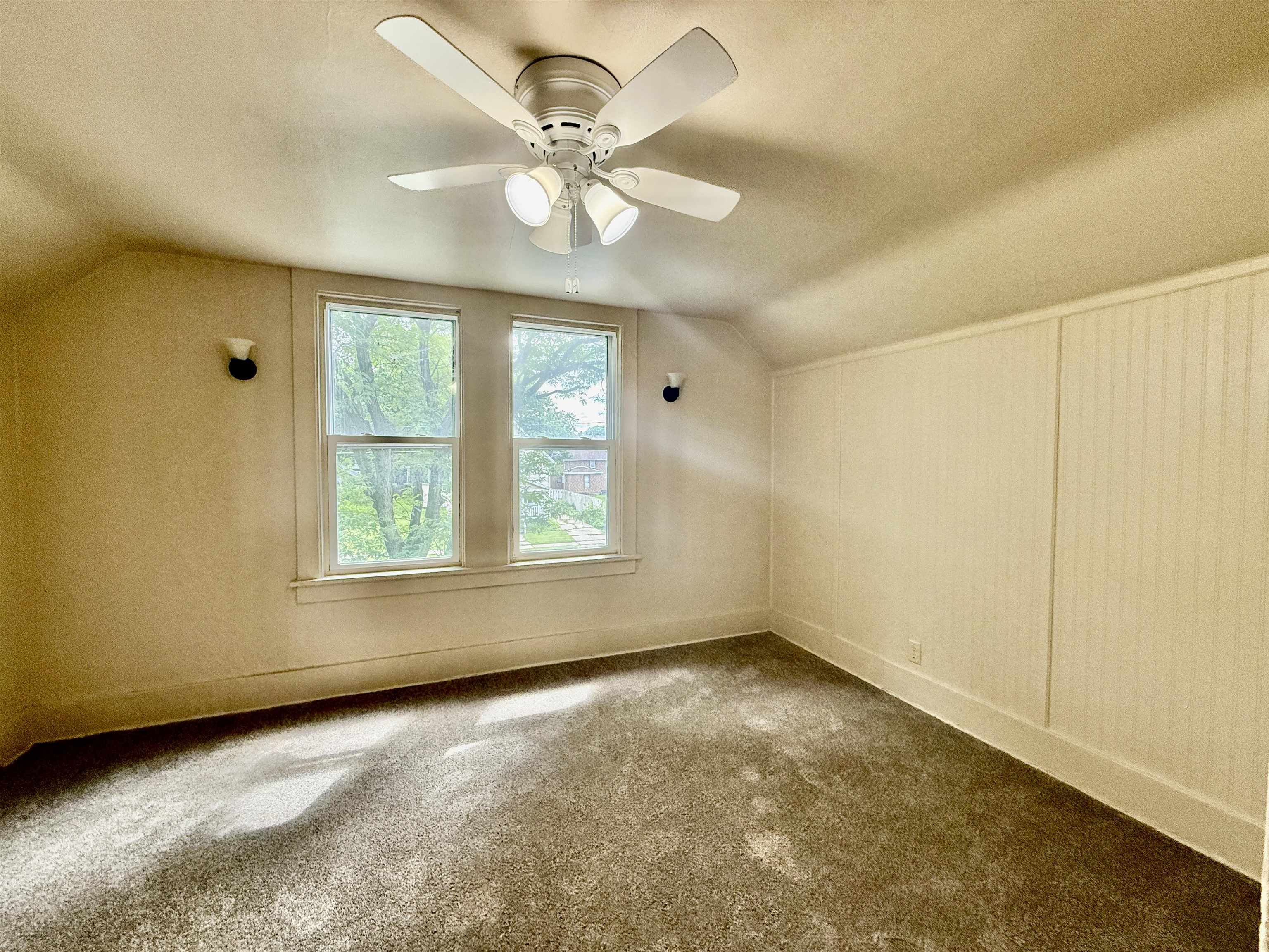 1308 Wisconsin Avenue Beloit, WI 53511 - Photo 10 of 12