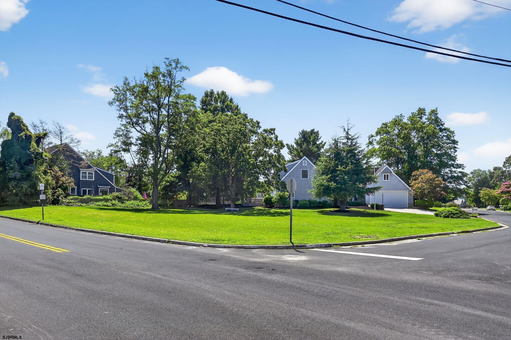 404 Cedarbrook Lane Linwood, NJ 08221 - Photo 10 of 33 a view of a basketball court