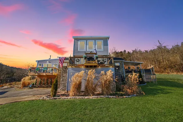 $550,000 | 2633 Highway 156, Rising Sun, IN 47040