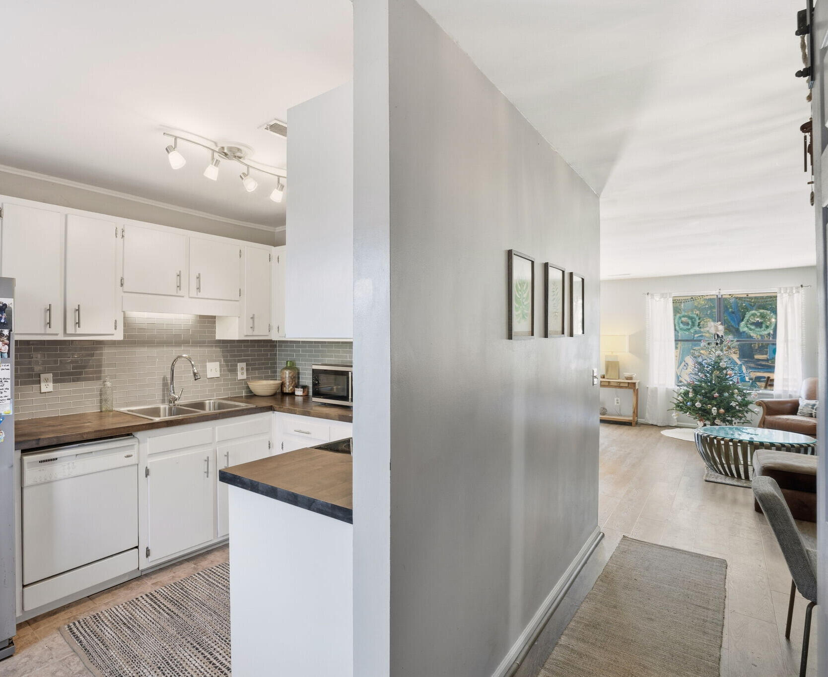 1168 Julian Clark Road, Unit 22 Charleston, SC 29412 - Photo 8 of 20 d99fda2d-9c0f-4061-a301-c378d3a03791