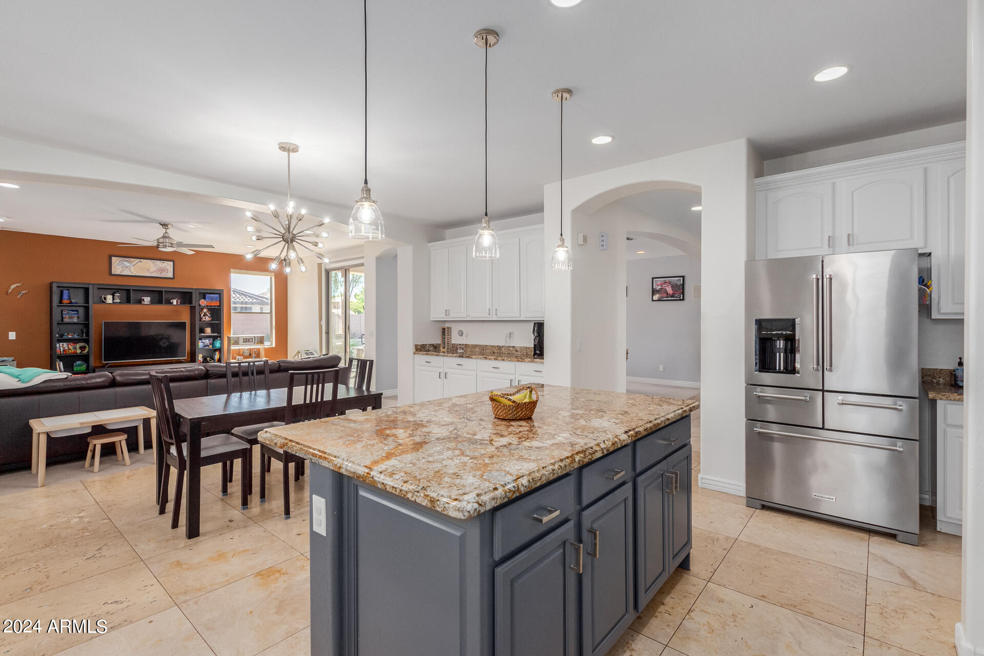 853 West Elgin Street Chandler, AZ 85225 - Photo 15 of 66 Kitchen Island