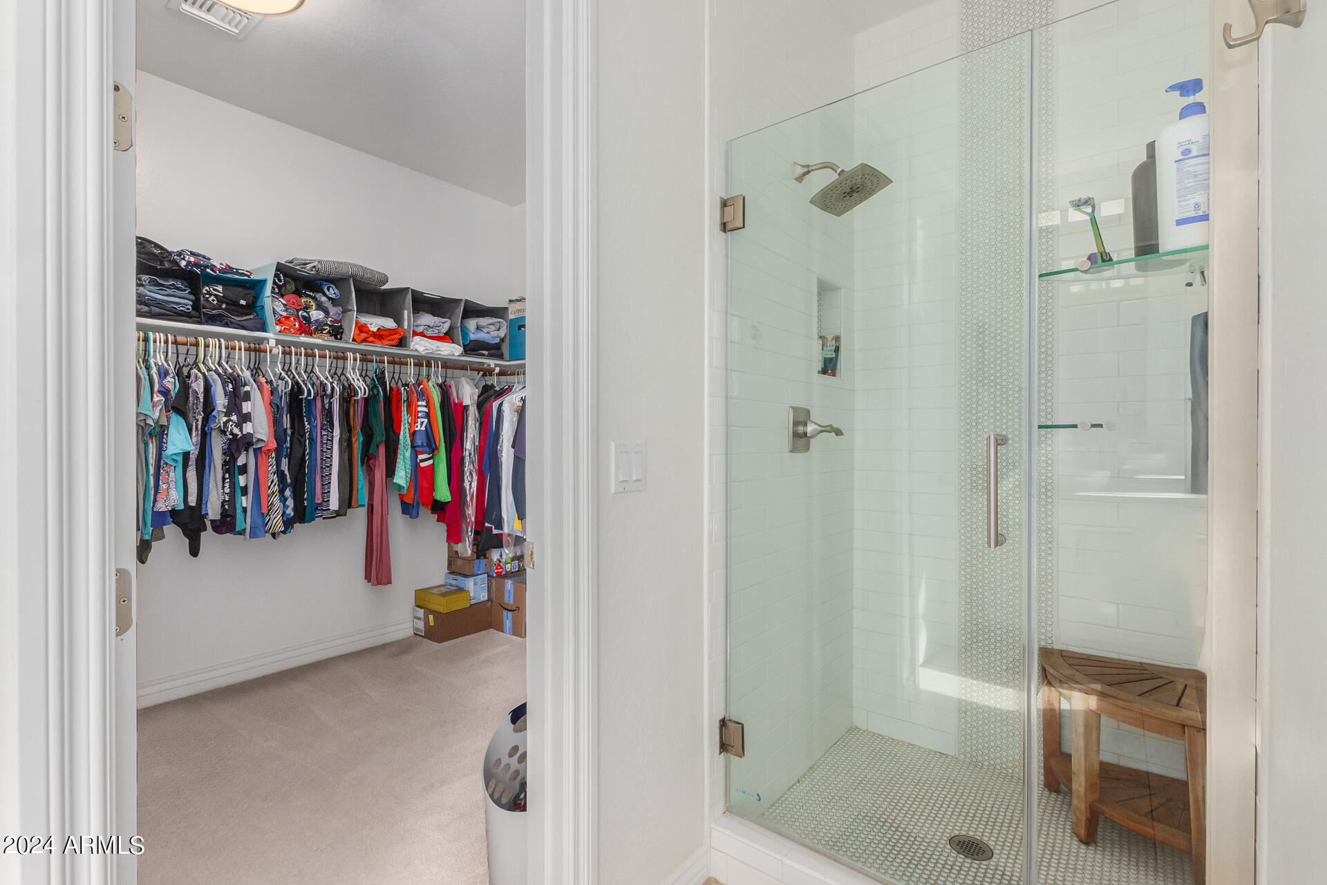 853 West Elgin Street Chandler, AZ 85225 - Photo 27 of 66 Masterbath Shower and walk-in closet