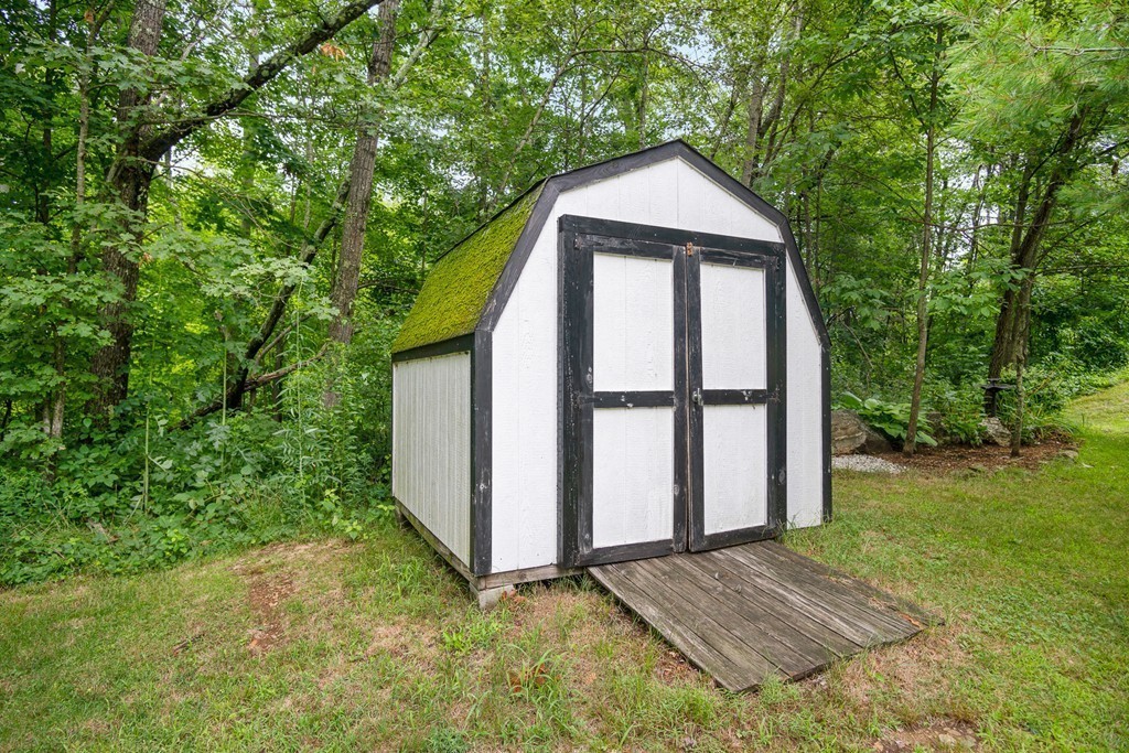 92 Town Farm Road Brookfield, MA 01506 - Photo 23 of 28