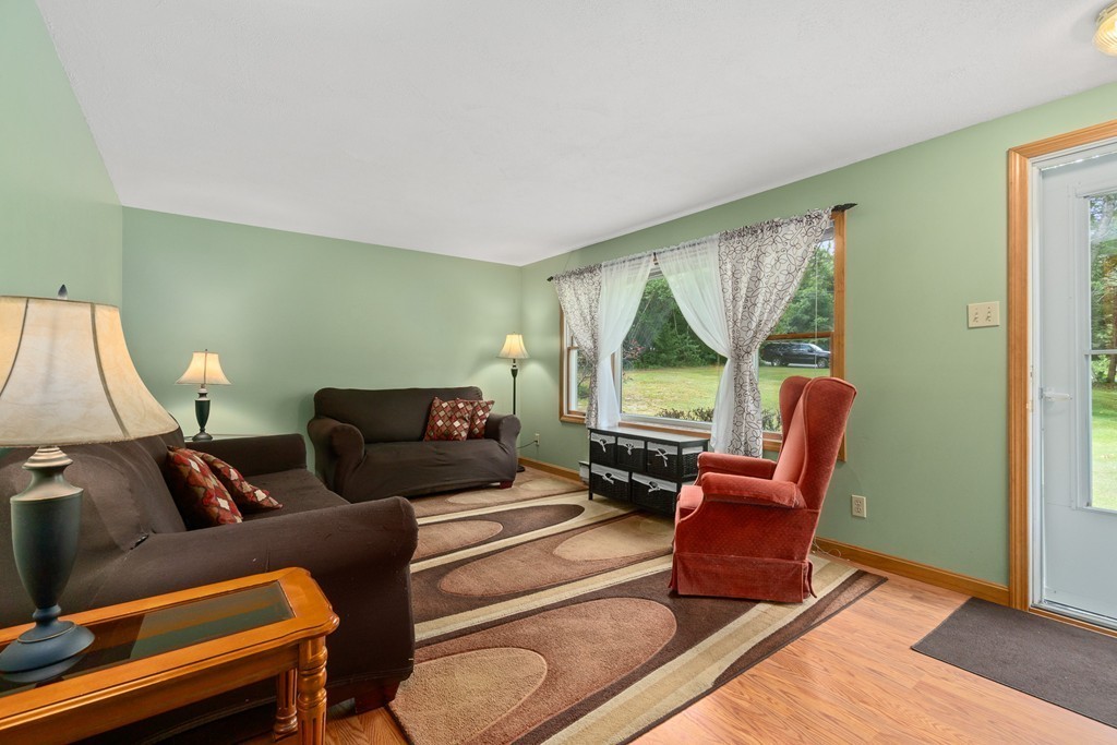 92 Town Farm Road Brookfield, MA 01506 - Photo 3 of 28