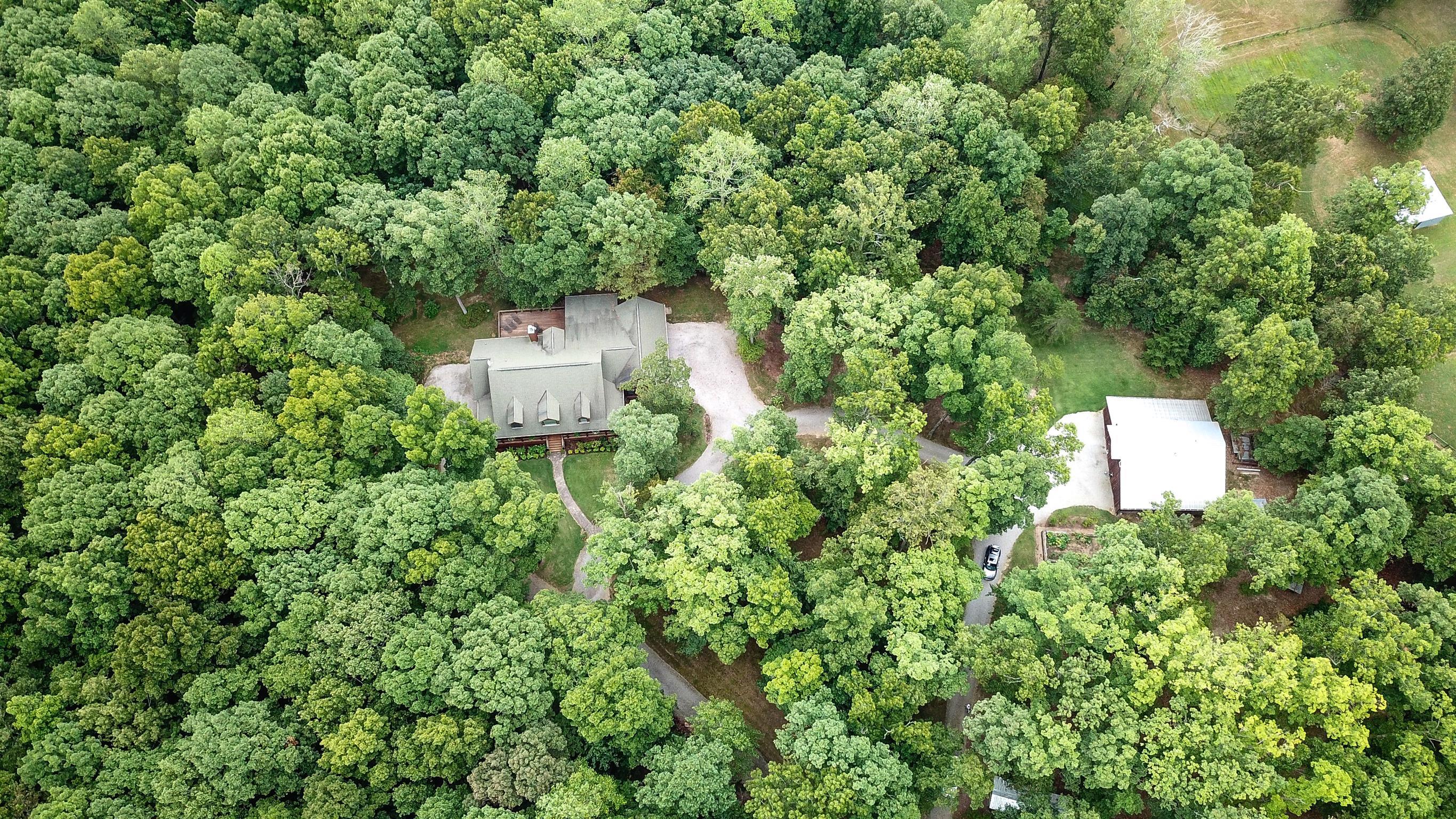 5745 Pinewood Road Franklin, TN 37064 - Photo 18 of 27 a view of a backyard