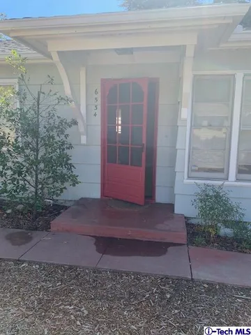 $2,600 | 6534 Valmont Street, Tujunga, CA 91042