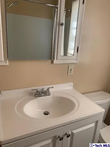 $2,600 | 6534 Valmont Street, Tujunga, CA 91042