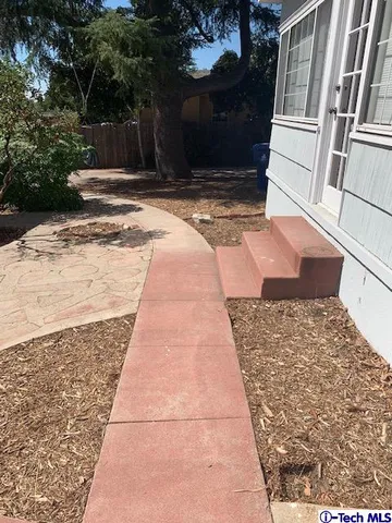 $2,600 | 6534 Valmont Street, Tujunga, CA 91042