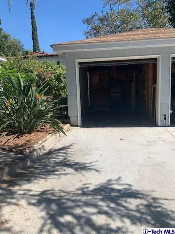 $2,600 | 6534 Valmont Street, Tujunga, CA 91042