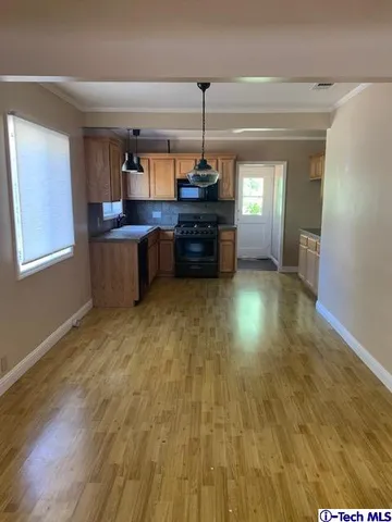 $2,600 | 6534 Valmont Street, Tujunga, CA 91042