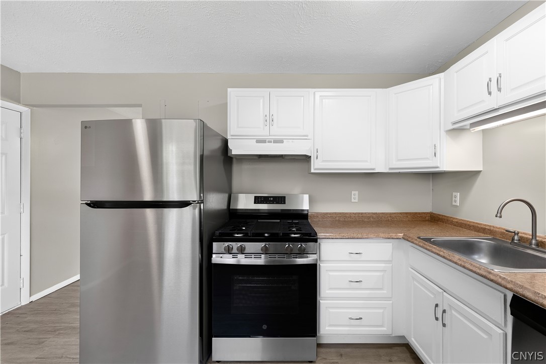 7939 Rinaldo Boulevard East Cicero, NY 13030 - Photo 6 of 20 Gallery Image 6