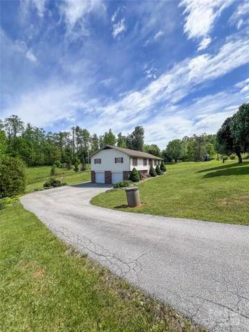 a view of a big yard with a big yard
