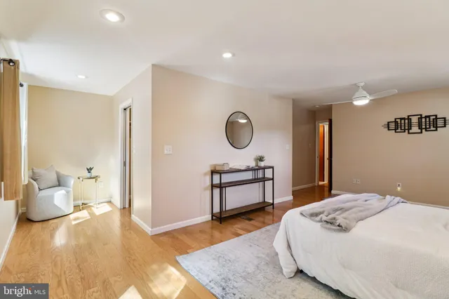 $850,000 | 2638 Bowling Green Drive, Vienna, VA 22180