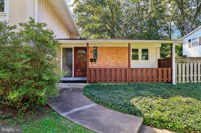 $850,000 | 2638 Bowling Green Drive, Vienna, VA 22180