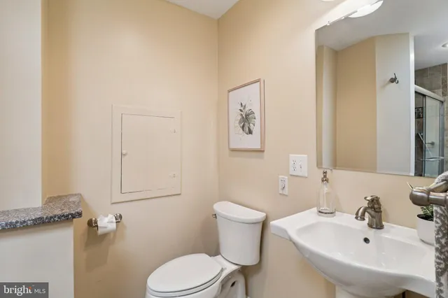 $850,000 | 2638 Bowling Green Drive, Vienna, VA 22180