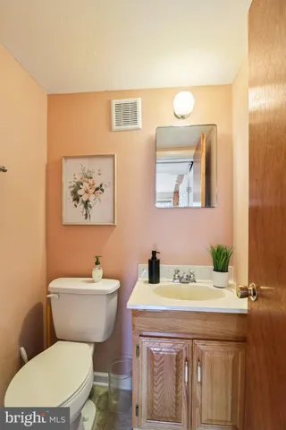 $850,000 | 2638 Bowling Green Drive, Vienna, VA 22180