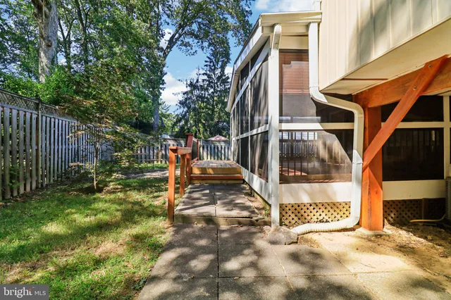 $850,000 | 2638 Bowling Green Drive, Vienna, VA 22180