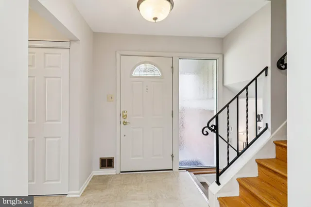 $850,000 | 2638 Bowling Green Drive, Vienna, VA 22180