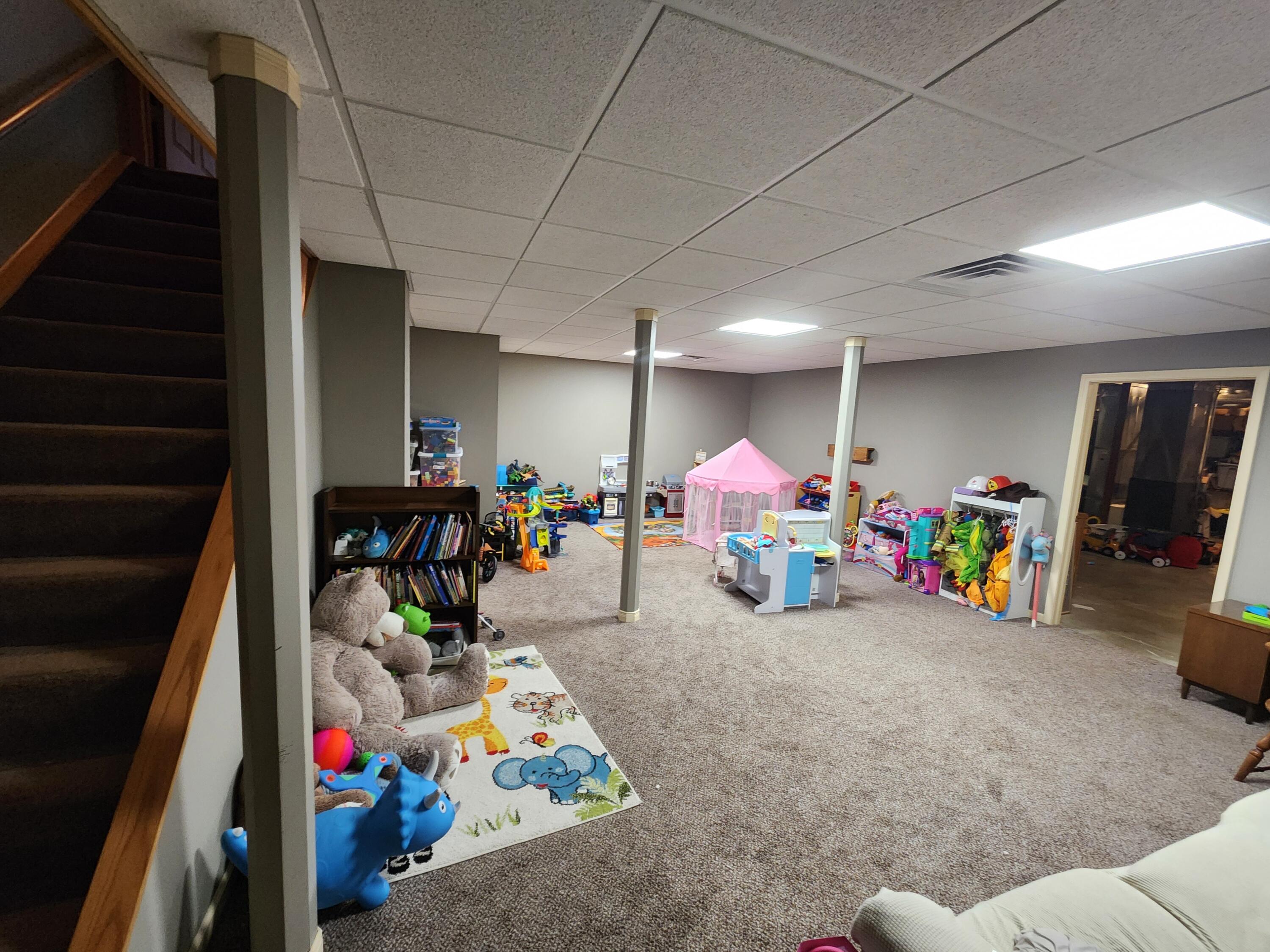 995 Lexington Way Waterloo, WI 53594 - Photo 15 of 17 Rec Room