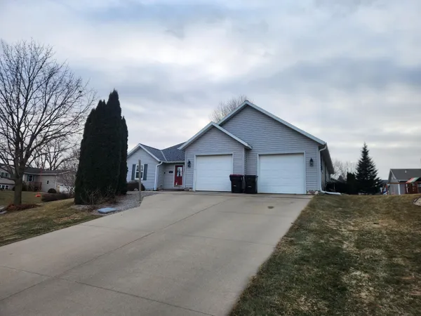 $429,900 | 995 Lexington Way, Waterloo, WI 53594