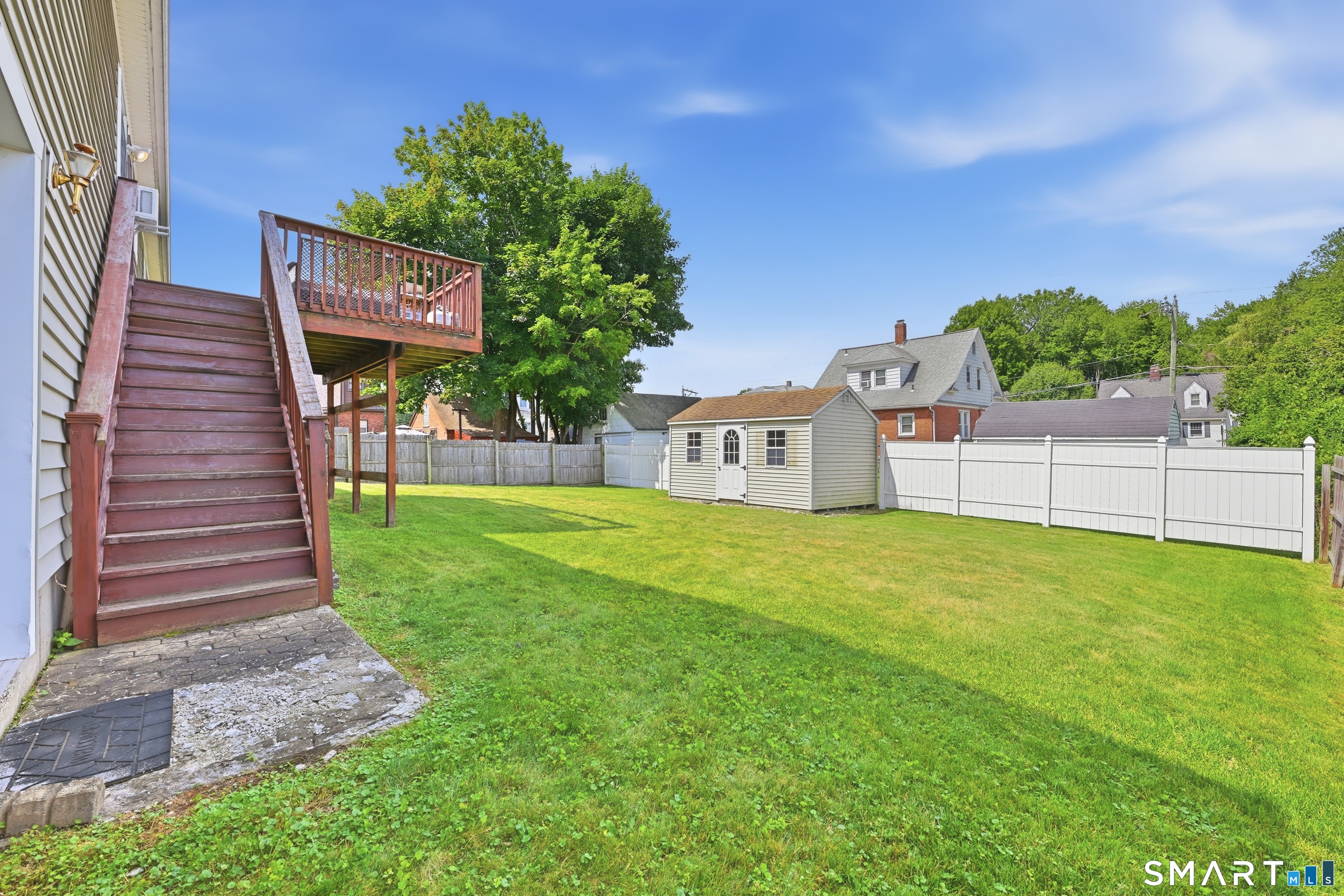3 Charles Street Enfield, CT 06082 - Photo 33 of 38
