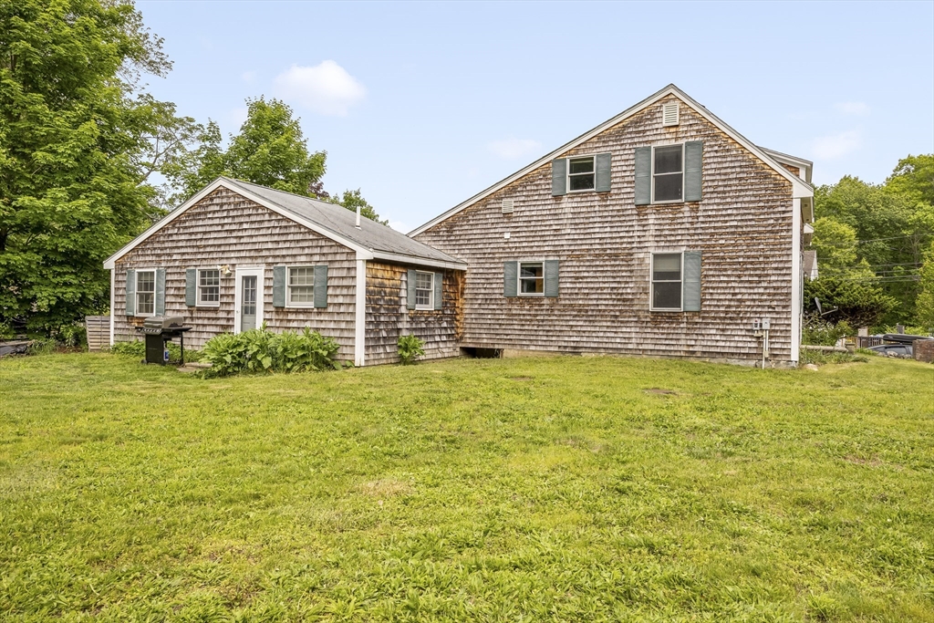 93 Main Street Newbury, MA 01922 - Photo 33 of 42