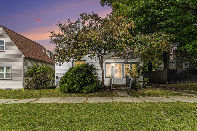 $89,900 | 56 Ferry Street, Shelby, MI 49455