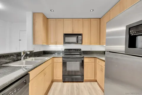 $799,000 | 1601 India Street, Unit 214, San Diego, CA 92101