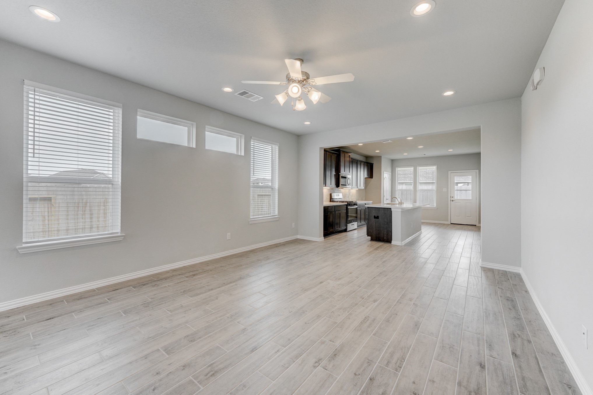10505 Stone Peak Drive Rosharon, TX 77583 - Photo 6 of 29