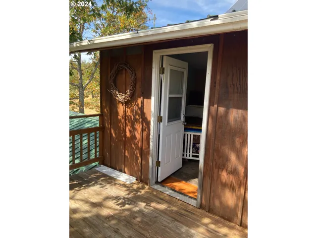 $190,000 | 86 Meacham Road, Goldendale, WA 98620