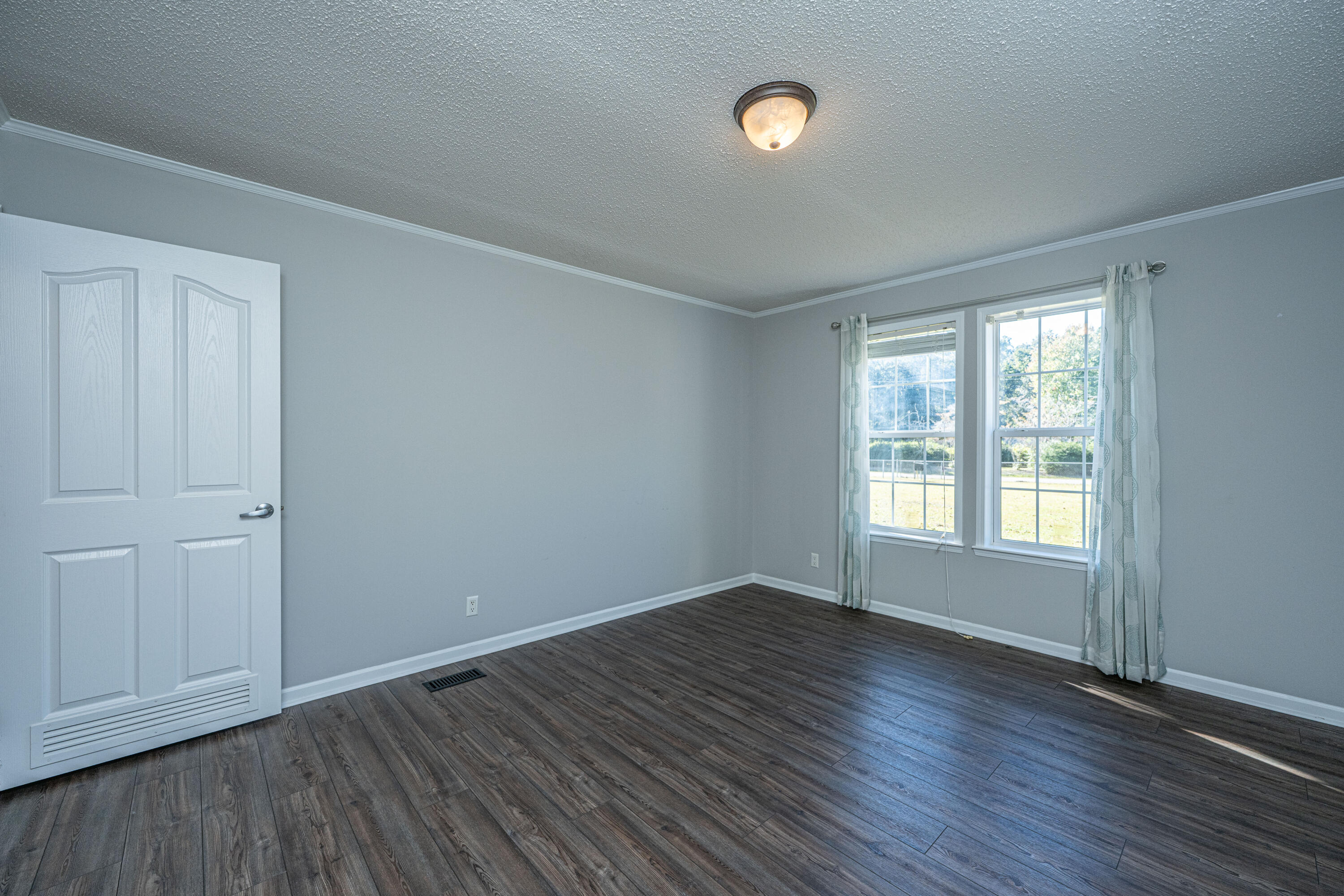 142 Mano Street Moncks Corner, SC 29461 - Photo 27 of 44 142ManoSt029