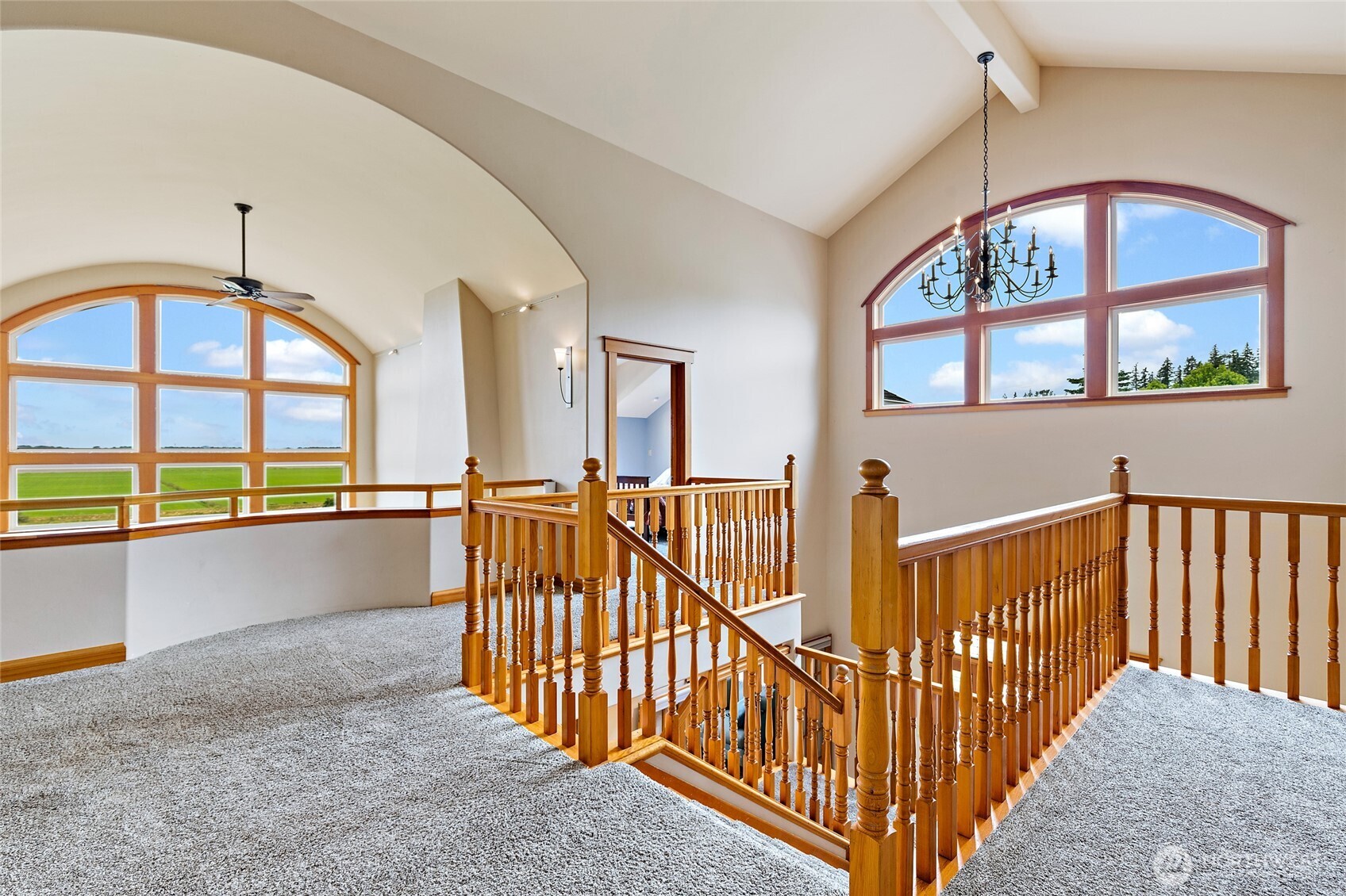 20076 Sinnes Road Mount Vernon, WA 98274 - Photo 15 of 40 a view of an entryway with staircase