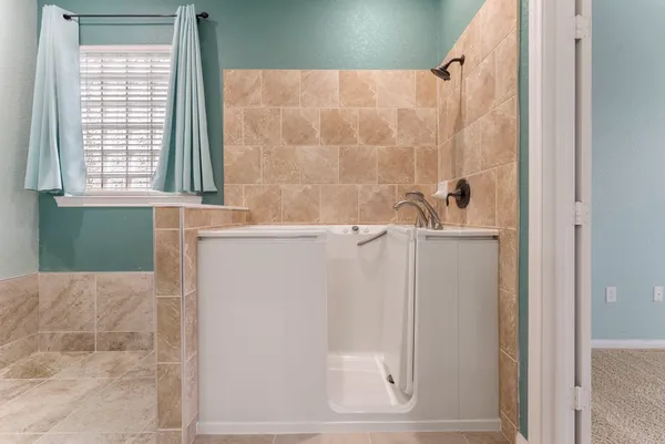 $419,999 | 9411 Trinity Trail Court, Cypress, TX 77433