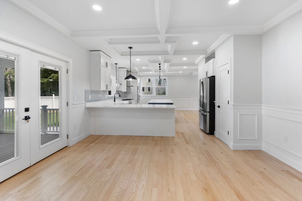 15 Parkridge Road Wayland, MA 01778 - Photo 18 of 42 Gallery Image 18