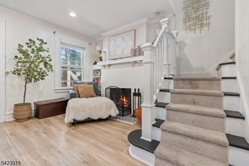 42 Richelieu Place Newark, NJ 07106 - Photo 6 of 9